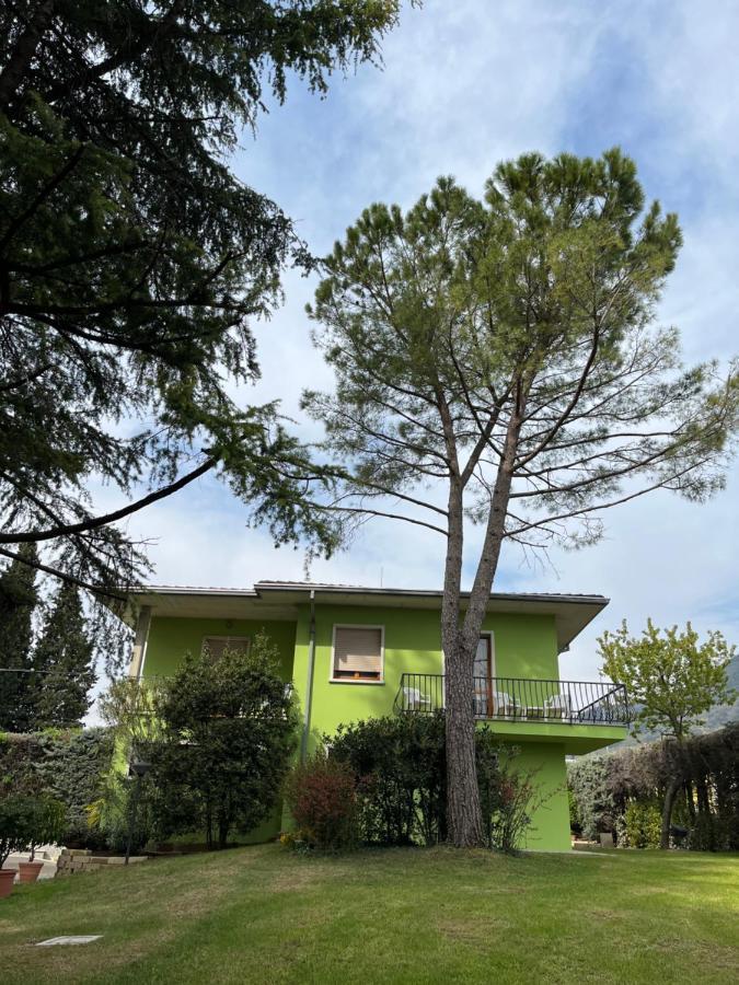Secret Garden Egle Villa Caprino Veronese Luaran gambar